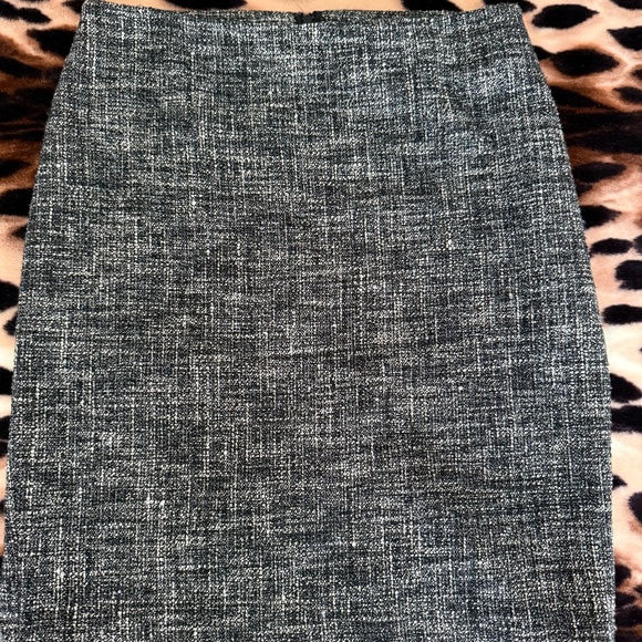 THEORY Women Dark Gray Tweed Pencil / Straight Skirt Size 8 - Picture 2 of 4